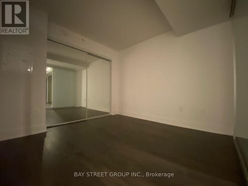 1916 - 955 Bay Street, Toronto, ON - Indoor Photo Showing Other Room