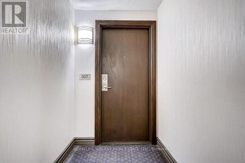 307 - 1730 Eglinton Avenue E, Toronto, ON - Indoor Photo Showing Other Room