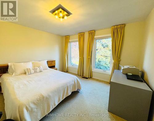 85 Clarinda Drive, Toronto, ON - Indoor Photo Showing Bedroom