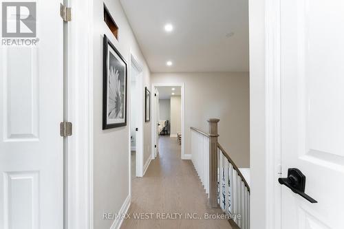 277 Wallenberg Crescent, Mississauga, ON - Indoor Photo Showing Other Room