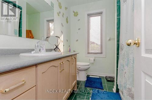 19 Flatlands Way, Brampton, ON - Indoor Photo Showing Bathroom