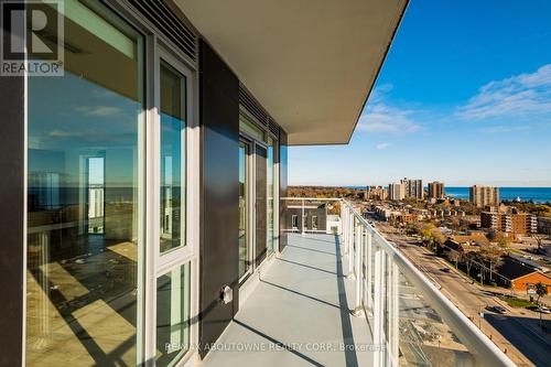 A0702 - 125 Bronte Road, Oakville, ON - Outdoor With View With Exterior