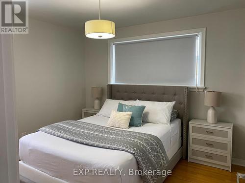 193 Benson Avenue, Peterborough, ON - Indoor Photo Showing Bedroom