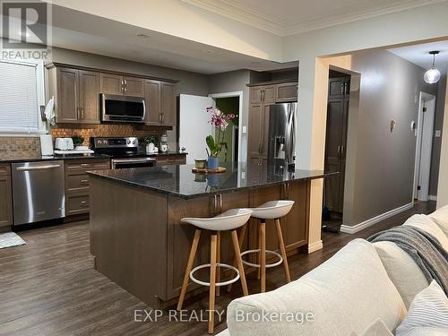 193 Benson Avenue, Peterborough, ON - Indoor Photo Showing Kitchen