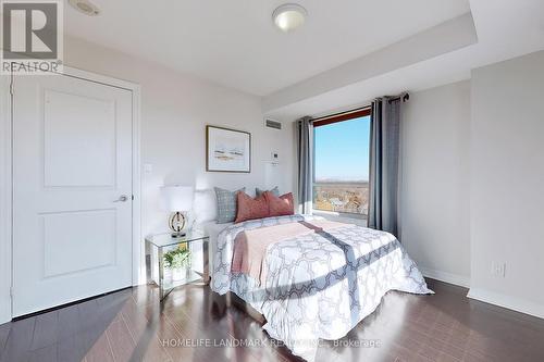 506 - 30 Herons Hill Way, Toronto, ON - Indoor Photo Showing Bedroom