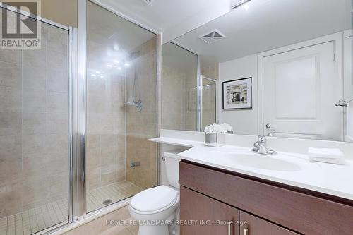 506 - 30 Herons Hill Way, Toronto, ON - Indoor Photo Showing Bathroom