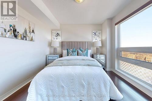 506 - 30 Herons Hill Way, Toronto, ON - Indoor Photo Showing Bedroom