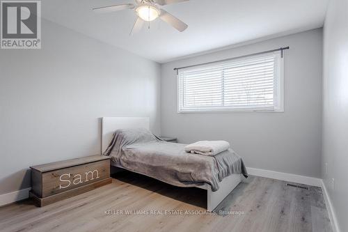 7 - 2258 Upper Middle Road, Burlington, ON - Indoor Photo Showing Bedroom