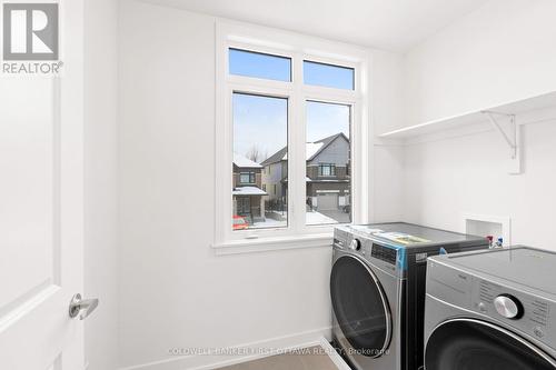 599 Knotridge Street, Ottawa, ON - Indoor Photo Showing Laundry Room