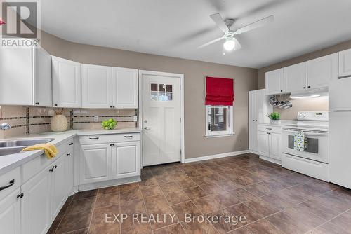 4746 Fourth Avenue, Niagara Falls (211 - Cherrywood), ON - Indoor Photo Showing Kitchen With Double Sink