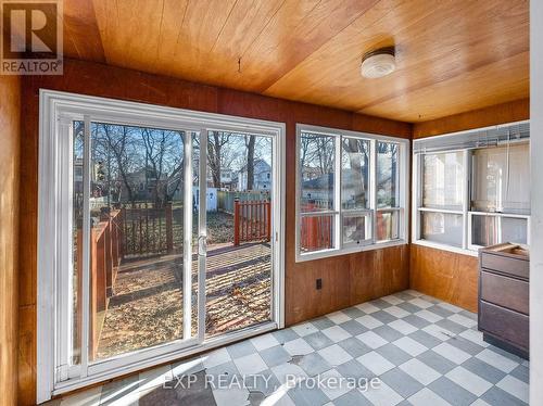 4746 Fourth Avenue, Niagara Falls (211 - Cherrywood), ON - Indoor Photo Showing Other Room