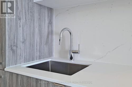 5107 - 138 Downes Street, Toronto, ON - Indoor Photo Showing Kitchen