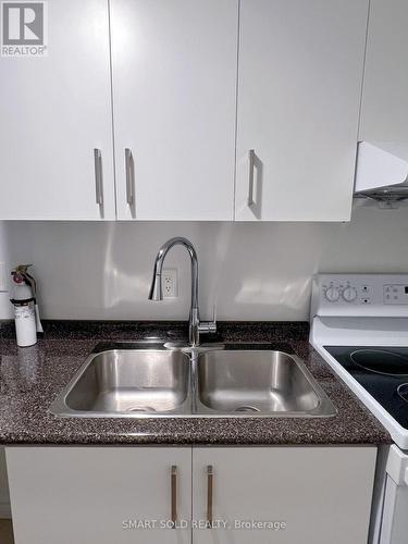 Main - 171 Angus Drive, Toronto, ON - Indoor Photo Showing Kitchen With Double Sink