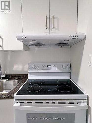 Main - 171 Angus Drive, Toronto, ON - Indoor Photo Showing Kitchen