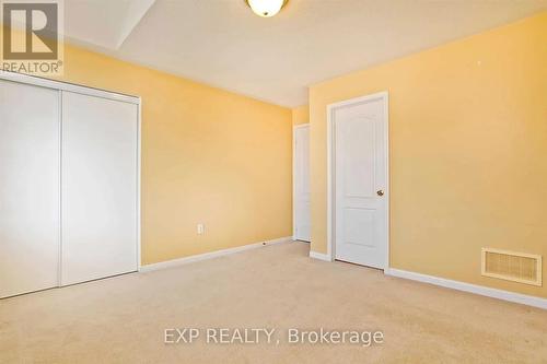 31 Fitzwilliam Avenue, Richmond Hill, ON - Indoor Photo Showing Other Room