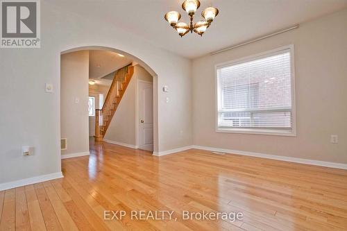 31 Fitzwilliam Avenue, Richmond Hill, ON - Indoor Photo Showing Other Room