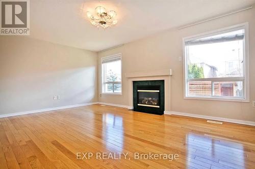 31 Fitzwilliam Avenue, Richmond Hill, ON - Indoor With Fireplace