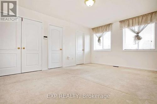 31 Fitzwilliam Avenue, Richmond Hill, ON - Indoor Photo Showing Other Room