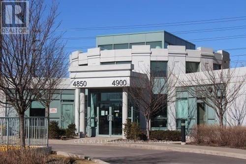 201 - 4900 Glen Erin Drive, Mississauga, ON - Outdoor