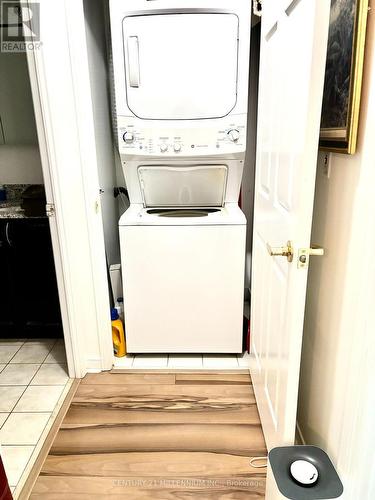 201 - 4900 Glen Erin Drive, Mississauga, ON - Indoor Photo Showing Laundry Room