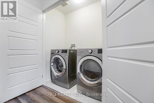 3 - 1285 Sycamore Gardens, Milton, ON - Indoor Photo Showing Laundry Room