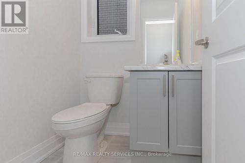 861 Knights Lane, Woodstock, ON - Indoor Photo Showing Bathroom