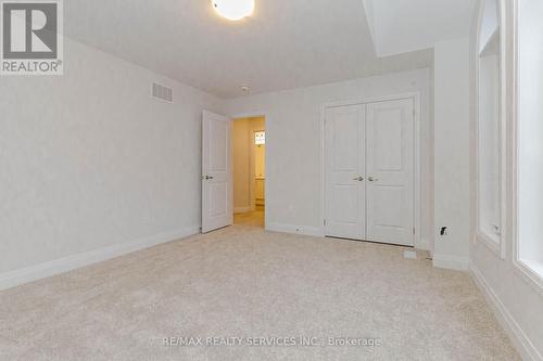 861 Knights Lane, Woodstock, ON - Indoor Photo Showing Other Room