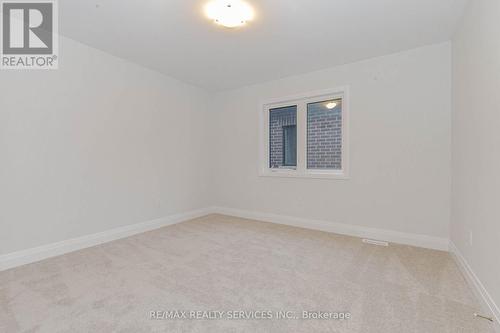 861 Knights Lane, Woodstock, ON - Indoor Photo Showing Other Room