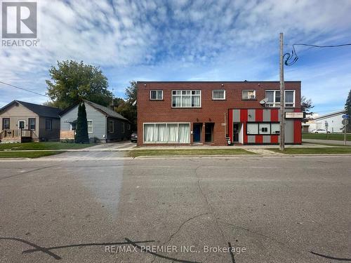 3B - 92 Wolfe Street, Oshawa, ON - Outdoor