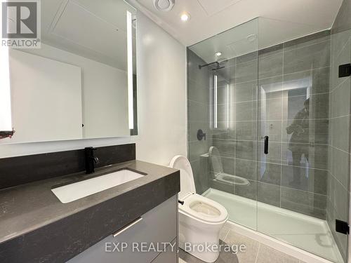 415 - 308 Jarvis Street, Toronto, ON - Indoor Photo Showing Bathroom