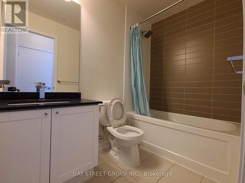 3605 - 4011 Brickstone Mews, Mississauga, ON - Indoor Photo Showing Bathroom