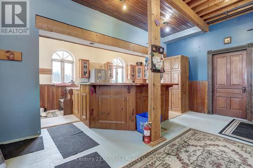 773773 Highway 10, Grey Highlands, ON - Indoor Photo Showing Other Room