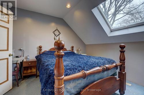 773773 Highway 10, Grey Highlands, ON - Indoor Photo Showing Bedroom