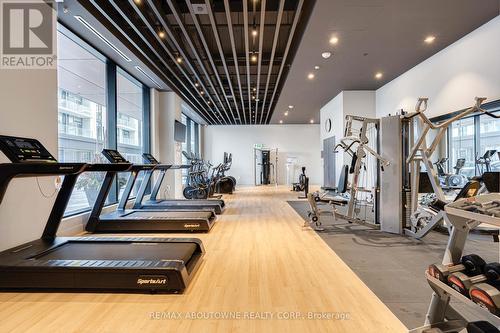 918 - 133 Bronte Road, Oakville, ON - Indoor Photo Showing Gym Room