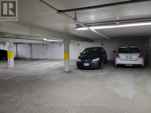 406 - 141 Catharine Street S, Hamilton, ON - Indoor Photo Showing Garage