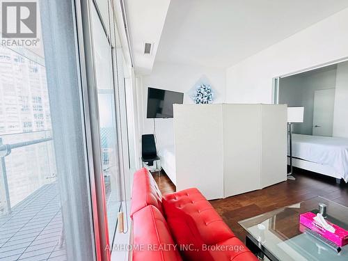 2611 - 12 York Street, Toronto, ON - Indoor Photo Showing Bedroom