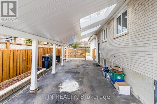 127 Verobeach Boulevard, Toronto, ON -  With Exterior