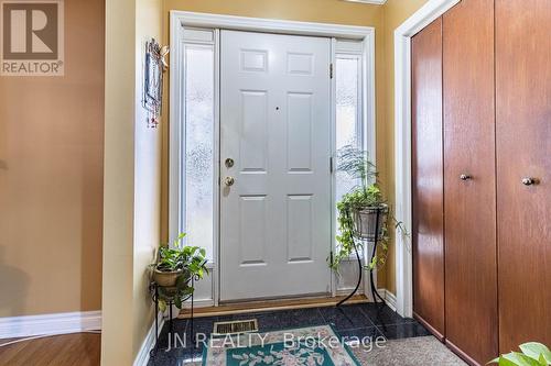 127 Verobeach Boulevard, Toronto, ON - Indoor Photo Showing Other Room