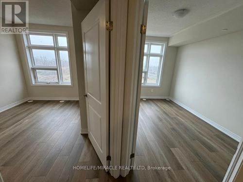 416 - 1577 Rose Way, Milton, ON - Indoor Photo Showing Other Room