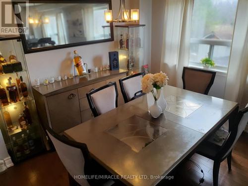 3444 Laddie Crescent, Mississauga, ON - Indoor Photo Showing Dining Room