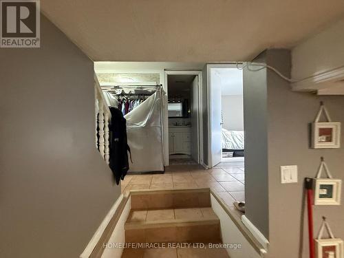 3444 Laddie Crescent, Mississauga, ON - Indoor Photo Showing Other Room