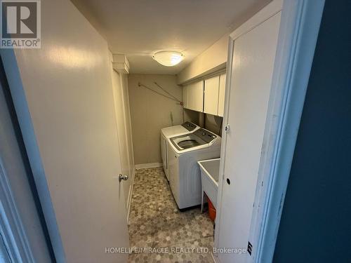 3444 Laddie Crescent, Mississauga, ON - Indoor Photo Showing Laundry Room