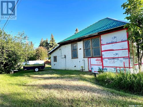 118 Cedar Avenue N, Eastend, SK - Outdoor