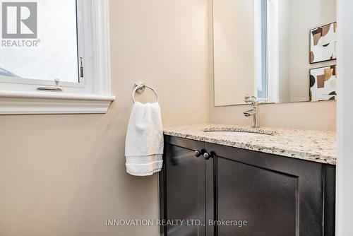 926 Fletcher Circle, Ottawa, ON - Indoor Photo Showing Bathroom