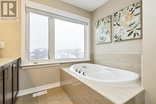 926 Fletcher Circle, Ottawa, ON - Indoor Photo Showing Bathroom