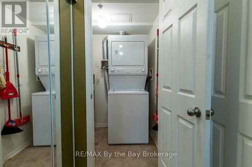 211 - 16 Westbury Road, Wasaga Beach, ON - Indoor Photo Showing Laundry Room