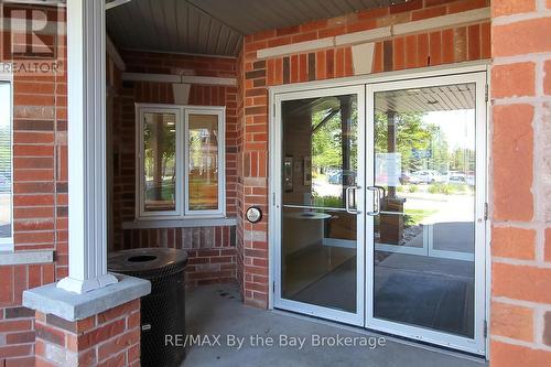 211 - 16 Westbury Road, Wasaga Beach, ON - Outdoor With Exterior