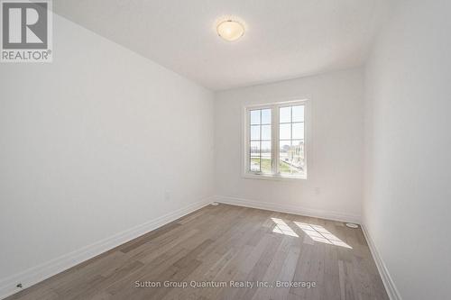 3059 John Mckay Boulevard, Oakville (1010 - Jm Joshua Meadows), ON - Indoor Photo Showing Other Room