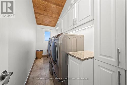 2894 Barlow Crescent, Ottawa, ON - Indoor Photo Showing Laundry Room