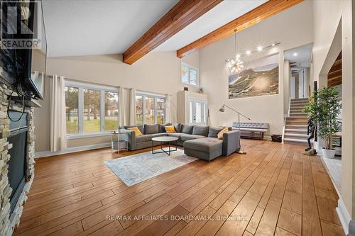 2894 Barlow Crescent, Ottawa, ON - Indoor Photo Showing Living Room With Fireplace